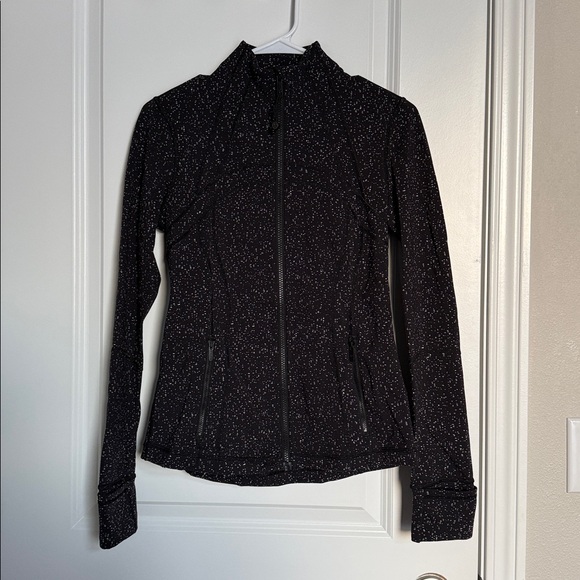 Lululemon Define Jacket - Picture 4 of 7